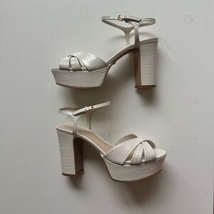Schutz Keefa Pearl Croc Embossed Chunky Platform Heel Sandals 9.5 Leather